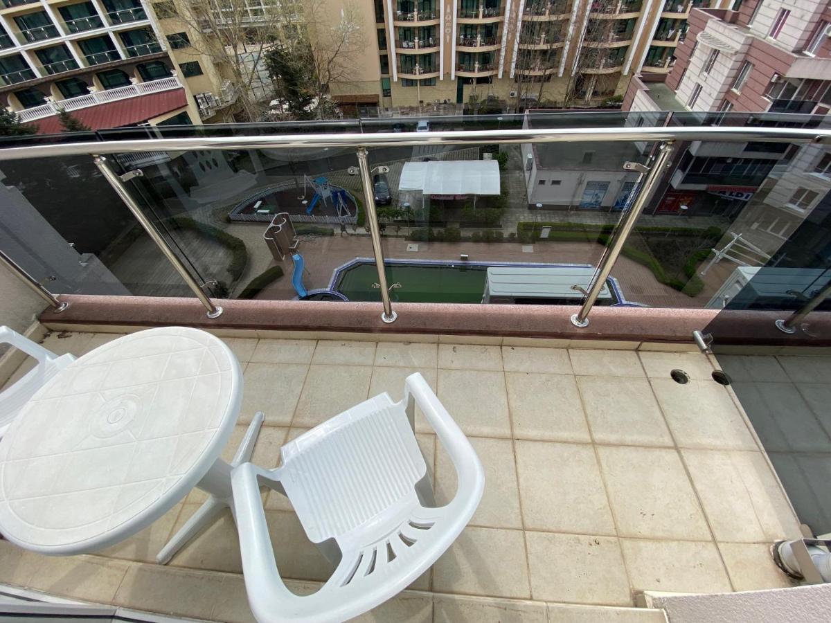 Admiral Plaza C 53 Private Cozy Studio Pantai Sunny Bagian luar foto