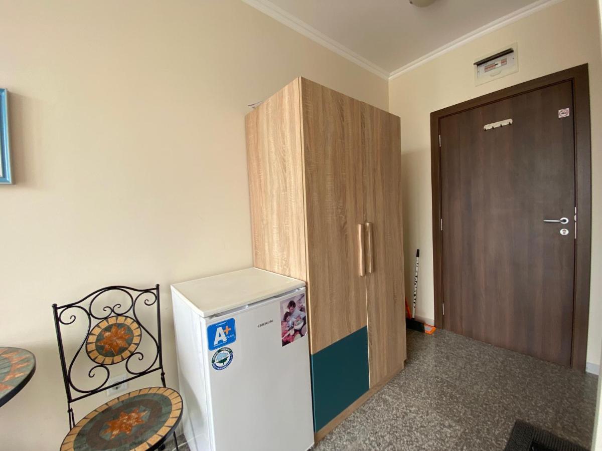 Admiral Plaza C 53 Private Cozy Studio Pantai Sunny Bagian luar foto
