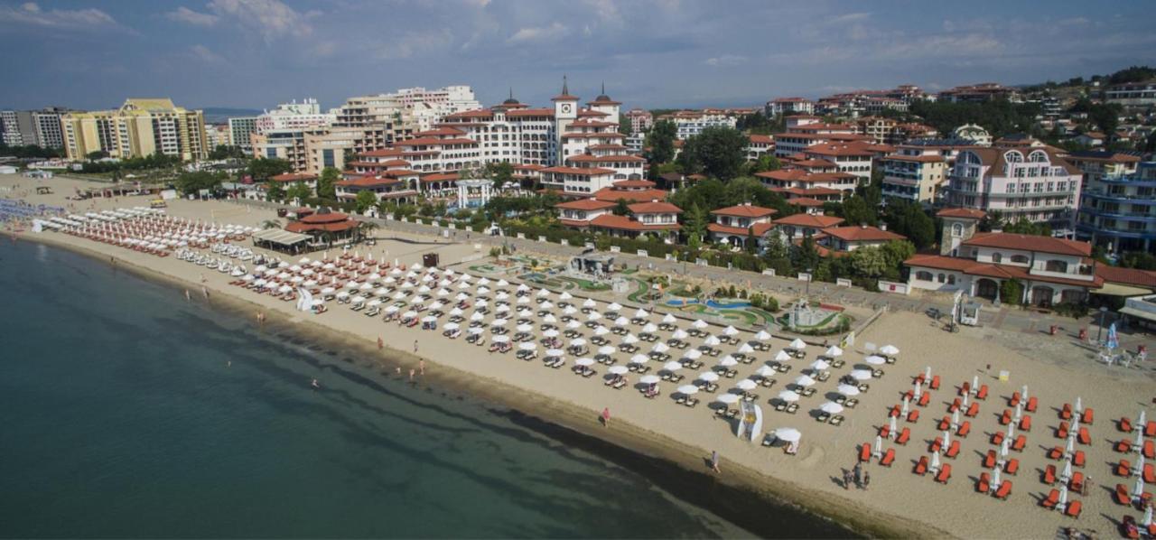 Admiral Plaza C 53 Private Cozy Studio Pantai Sunny Bagian luar foto