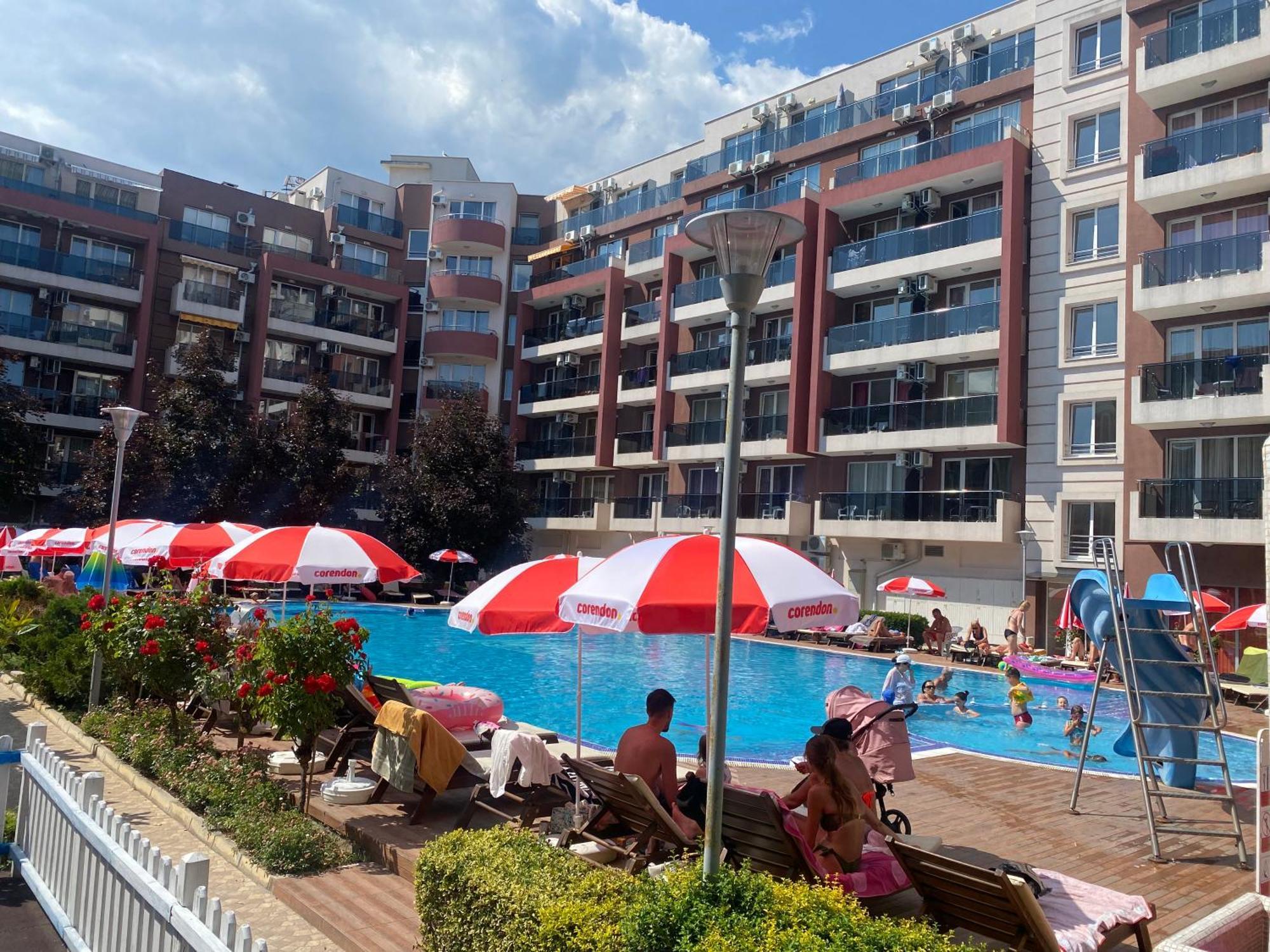Admiral Plaza C 53 Private Cozy Studio Pantai Sunny Bagian luar foto